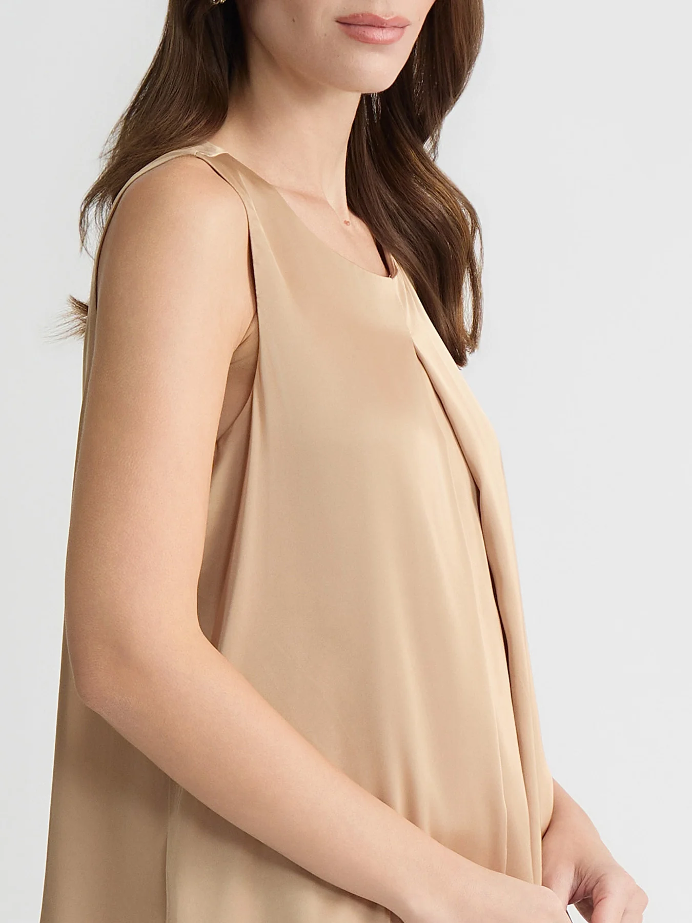 Box Pleat Sleeveless Blouse - Image 4