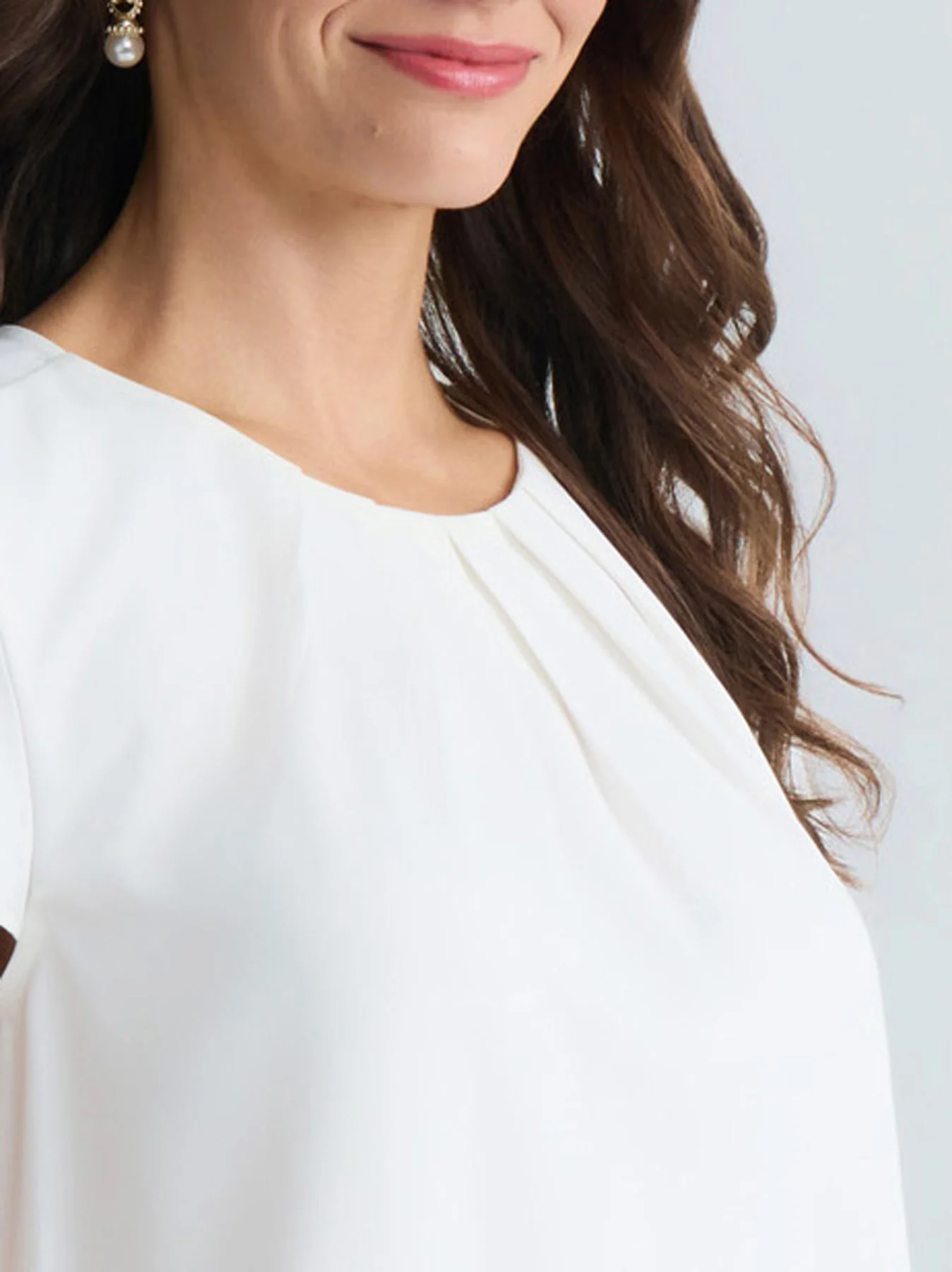 Cap Sleeve Pleat Neck Blouse - Image 4