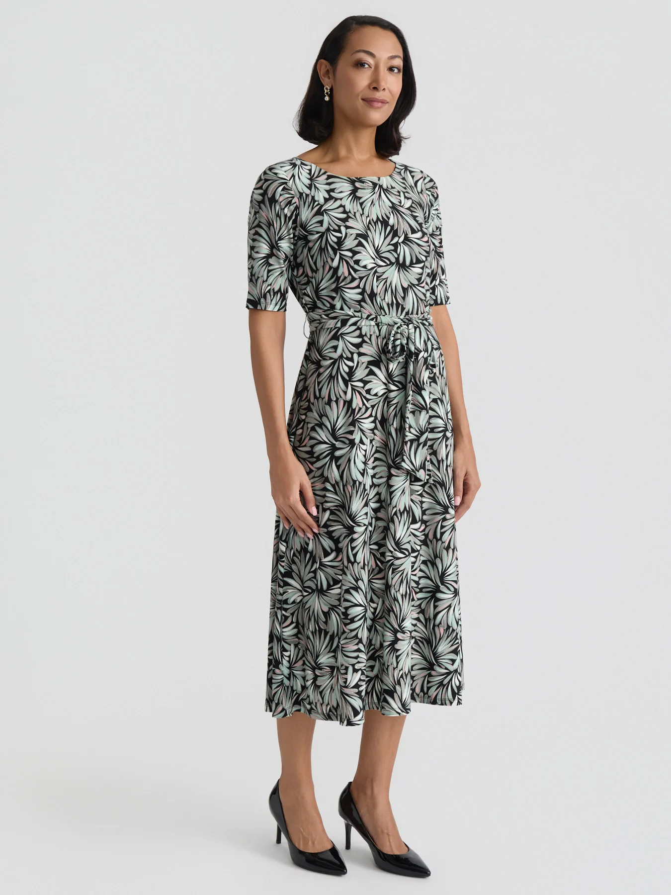 Plus Crew Neck Tie Waist Flare Dress, Everyday Knit - Image 3