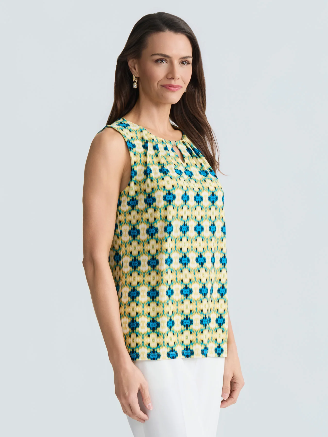 Plus Hardware Keyhole Pleat Top - Image 3