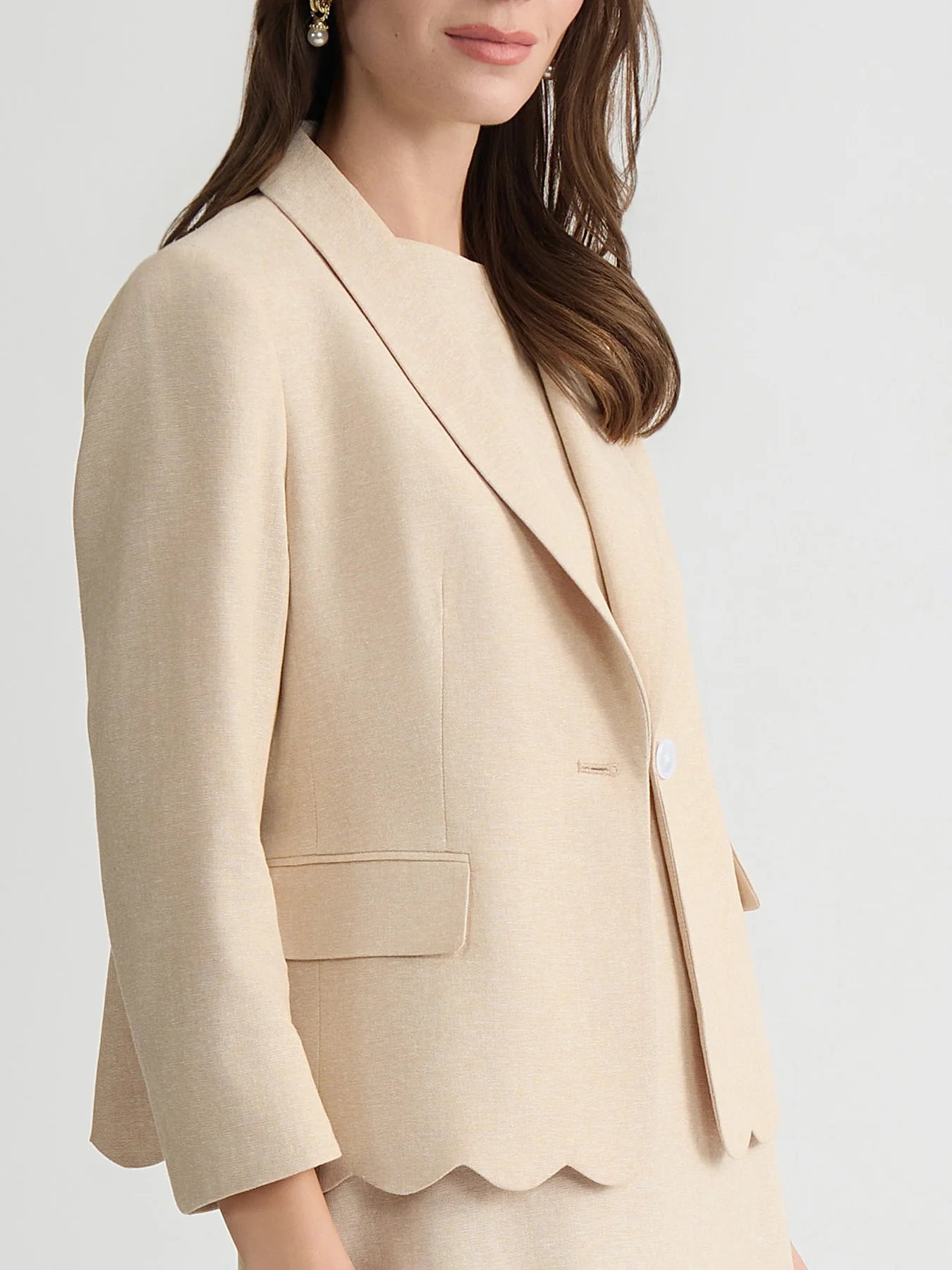 One Button Blazer, Linen Scallop Hem - Image 4