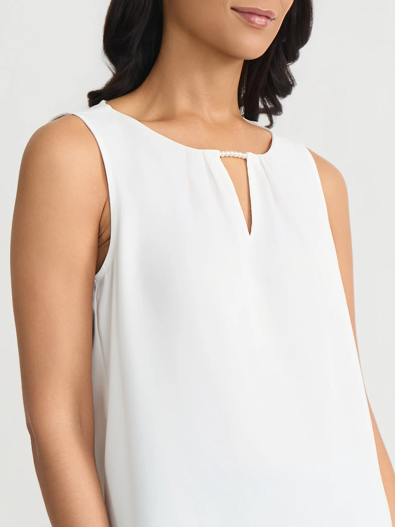 Petite Pleat V-Neck Tank - Image 4