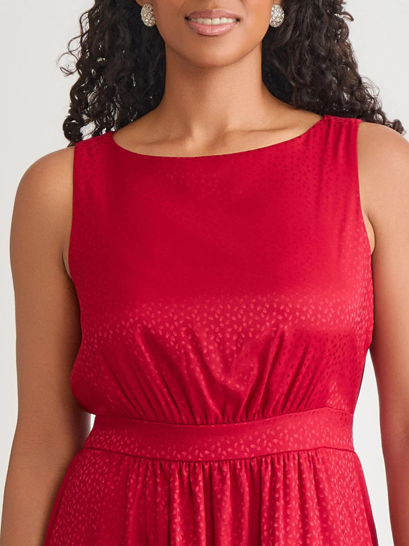 Sleeveless Boat Neck Tiered Dress, Crimson - Image 3